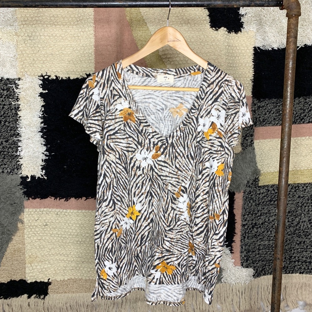 Anthropologie T.La Animal Print Top Flower Detail